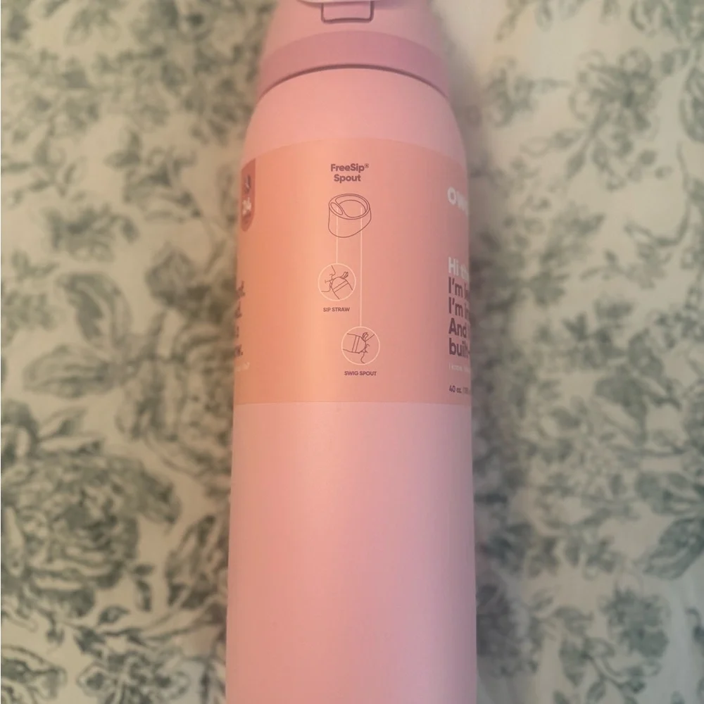 40oz Owala Pink Insulated Water Bottle with Built-in Straw - Picture 2 of 6
